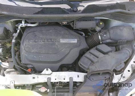 2019 Honda Passport Touring z USA, uszkodzony, nr VIN 5FNYF8H97KB004537